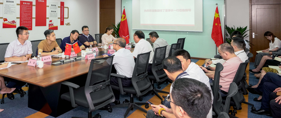 為旅游插上航空“翅膀”，給旅游增添科技“引擎”，用創新創造更大價值