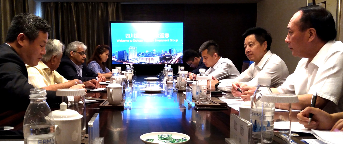 集團黨委副書記、副董事長、總經理楊川會見印度靛藍集團執行董事卡皮爾·巴蒂亞先生一行