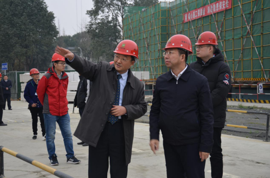 集團領導周曉陽率隊調研金牛賓館