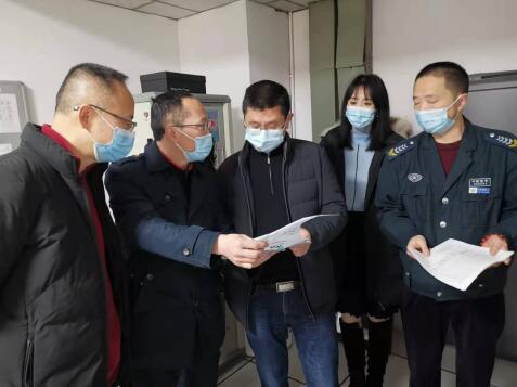 集團(tuán)領(lǐng)導(dǎo)赴尊龍凱時(shí)錦江酒店公司開展全覆蓋安全大檢查