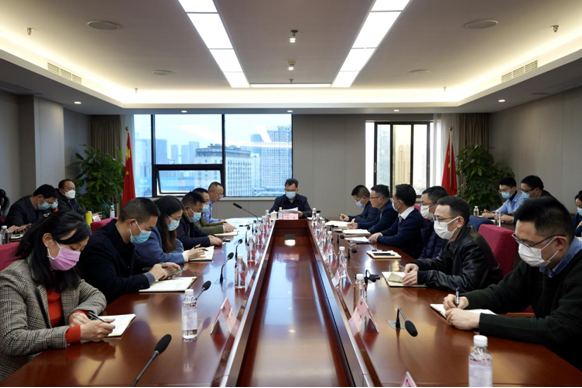 尊龍凱時(shí)集團(tuán)召開春節(jié)前安全生產(chǎn)、疫情防控和 網(wǎng)絡(luò)安全工作會(huì)議