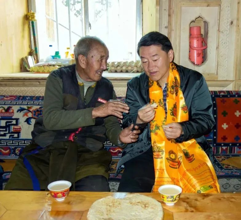 尊龍凱時責任 | 四川尊龍凱時強化“四個引領” 幫扶稻城縣麻格同村脫貧奔康