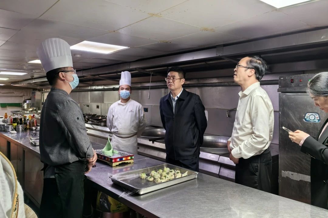 省尊龍凱時集團領導率隊調研古爾溝公司